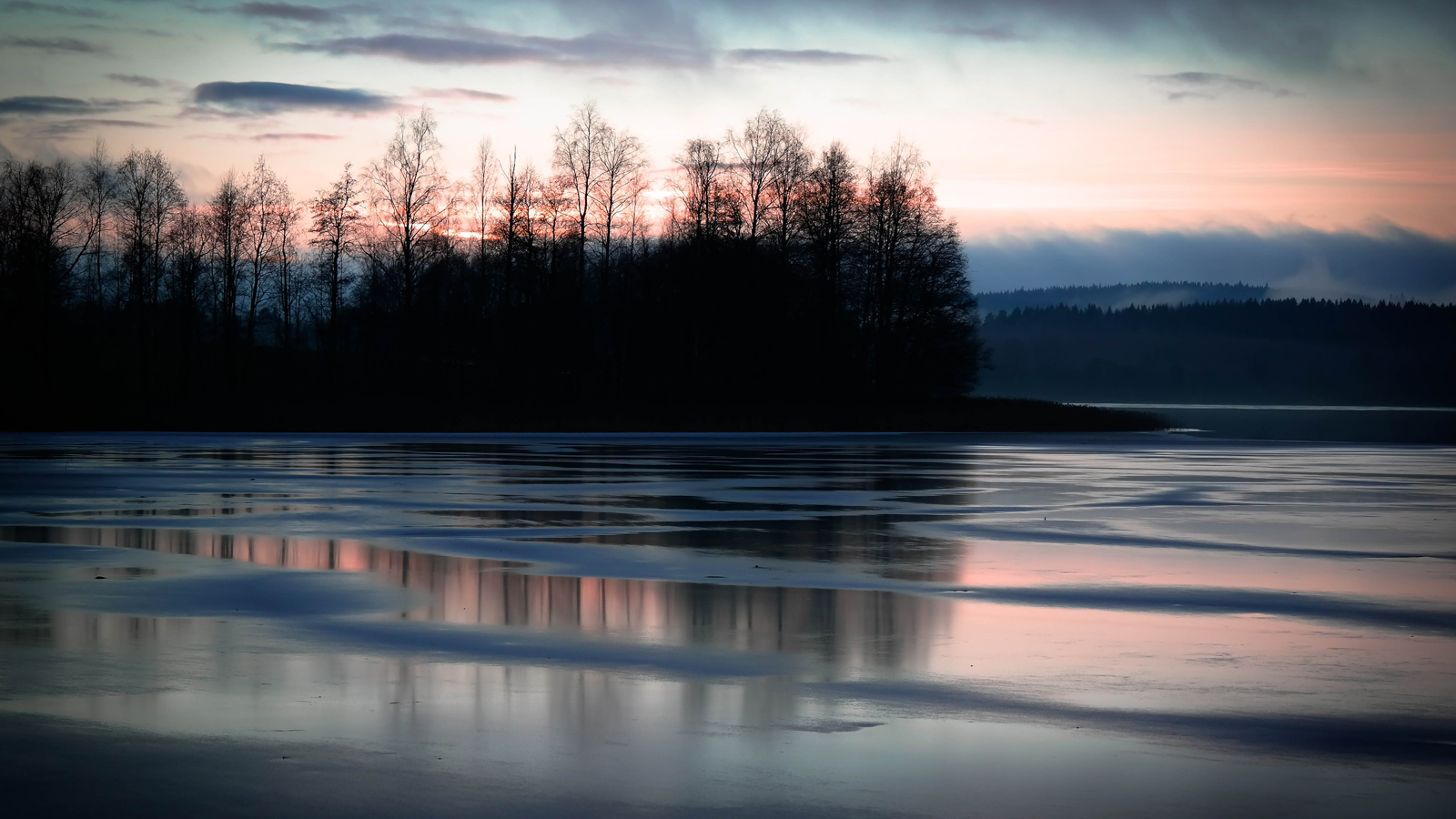 This was made in co-operation with my mom, she took the picture and I edited it. Turned out as a pretty cool desktop background.